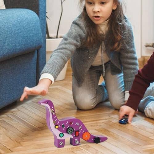 Tableau Montessori BusyBoard Brachiosaure | focus key Jouet éducatif interactif pour bébé | Tableau Montessori BusyBoard Brachiosaure Motricité et éveil sensoriel pour enfant | Tableau Montessori BusyBoard Brachiosaure